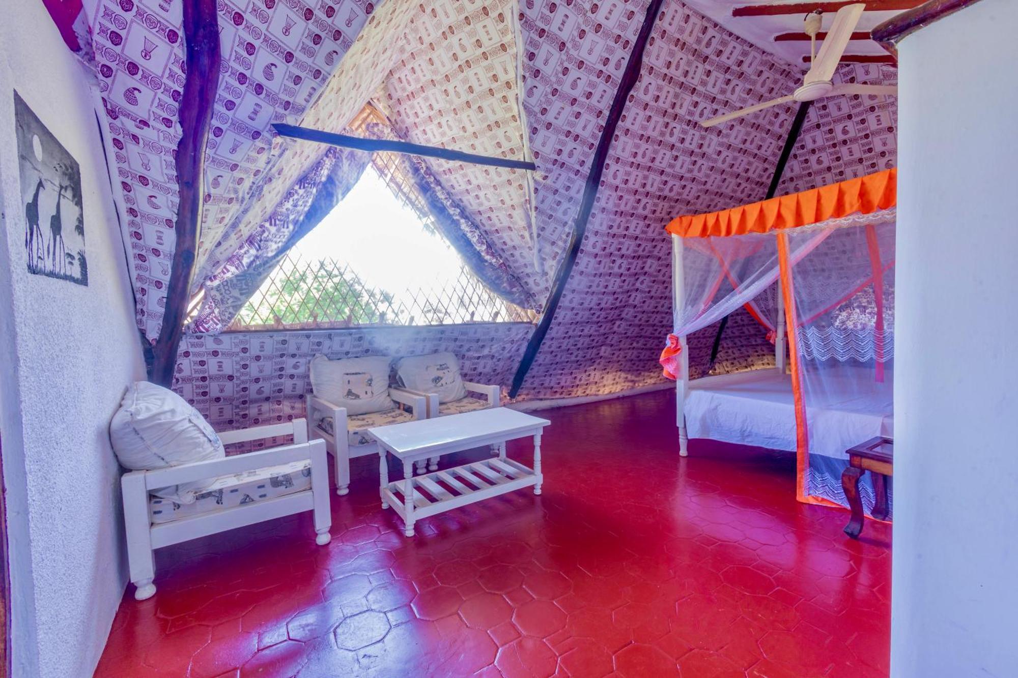 Villas Dora And Holly Praia de Diani Exterior foto